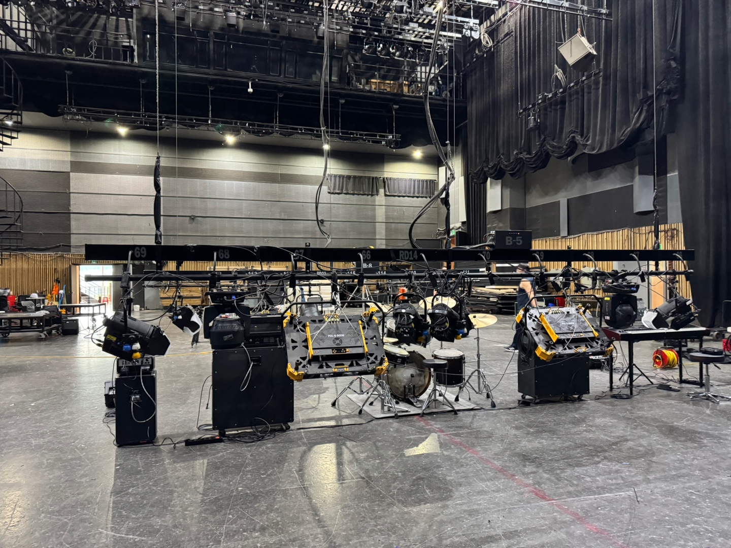 밴드악기 렌탈 CJ ENM